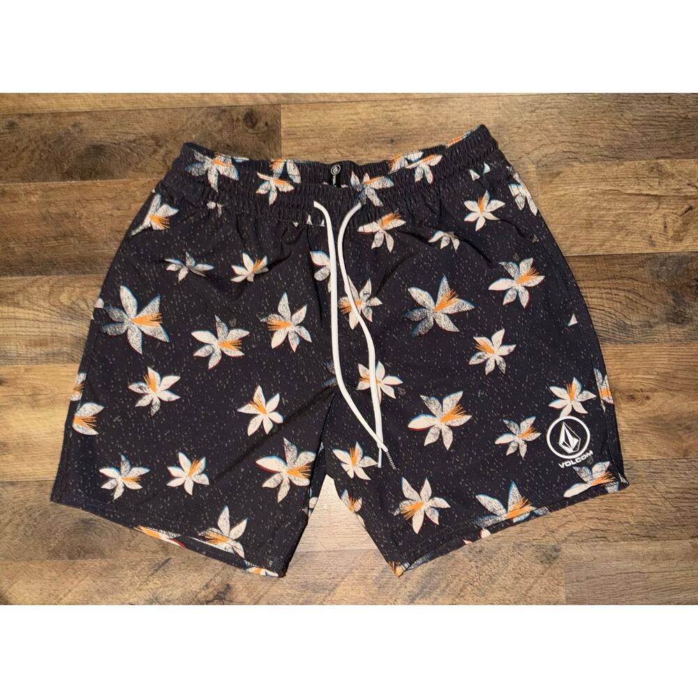 Volcom men’s black floral stretch surf swim shorts - Picture 8 of 12